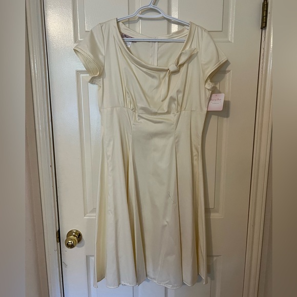 Heart of Haute Beverly Dress in Vanilla size XL - Picture 2 of 6